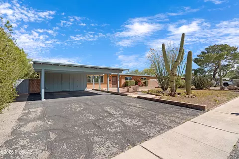 Exterior - 4925 E Copper St, Tucson, AZ 85712 photo 3 of 7