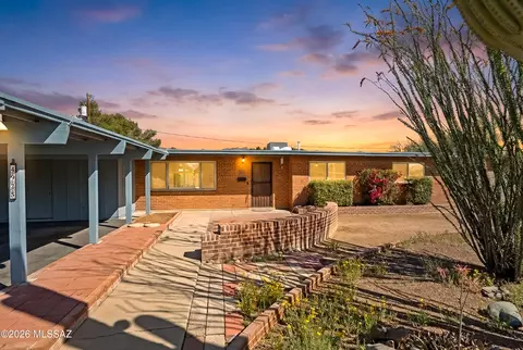 4925 E Copper St, Tucson, AZ 85712