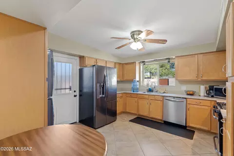 Kitchen - 4925 E Copper St, Tucson, AZ 85712 photo 1 of 2