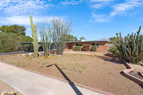 Exterior - 4925 E Copper St, Tucson, AZ 85712 photo 5 of 7