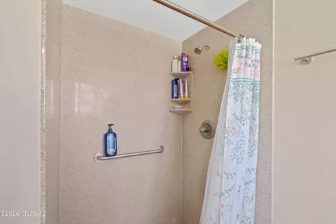 Bath - 4925 E Copper St, Tucson, AZ 85712 photo 2 of 4