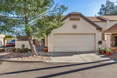3049 W Avior Dr, Tucson, AZ 85742