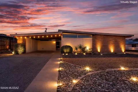 6902 E Kingston Dr, Tucson, AZ 85710