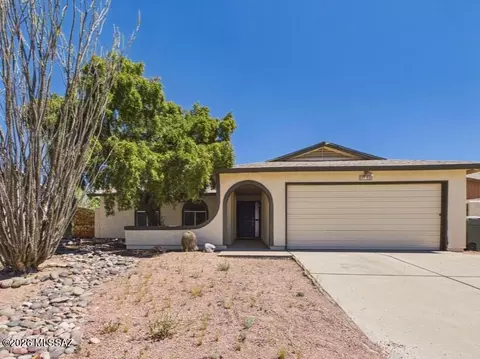 1285 S Lynx Dr, Tucson, AZ 85713
