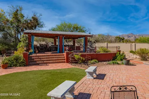 7945 E Cloud Rd, Tucson, AZ 85750 photo 41