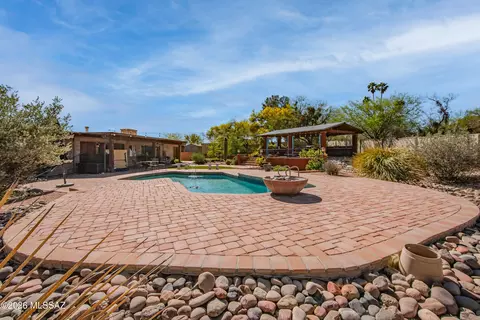 7945 E Cloud Rd, Tucson, AZ 85750 photo 40