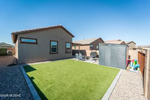 Exterior - 21968 E Thunderhead Dr, Red Rock, AZ 85145 photo 2 of 4