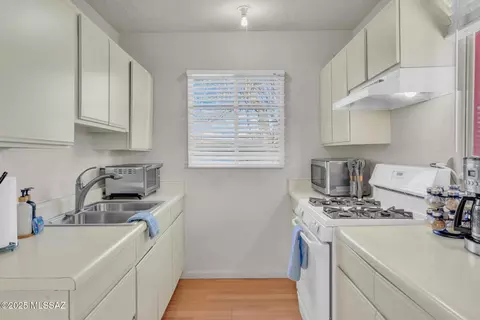 Kitchen - 2733 Elm St, Tucson, AZ 85716 photo 8 of 8