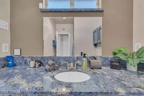 Bath - 2733 Elm St, Tucson, AZ 85716 photo 4 of 6