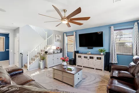 Living - 211 E Refuge Loop, Vail, AZ 85641 photo 1 of 1