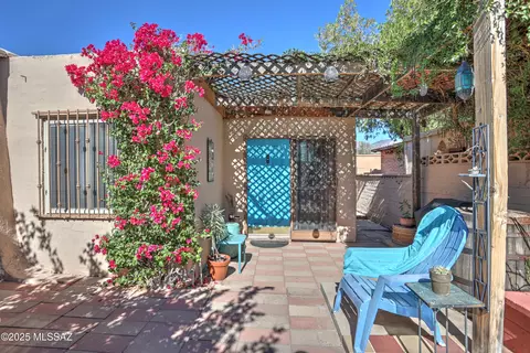2631 E Prince Rd, Tucson, AZ 85716