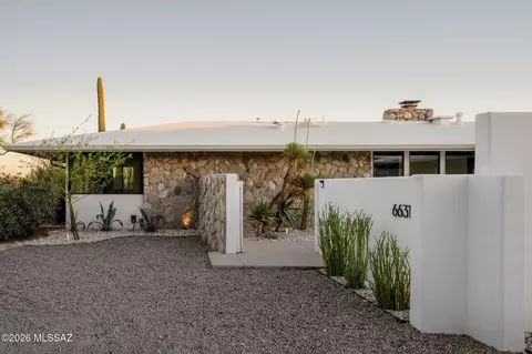 6631 N Camino Arturo, Tucson, AZ 85718