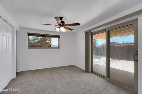 Bedroom - 7402 E 34th St, Tucson, AZ 85710 photo 2 of 2