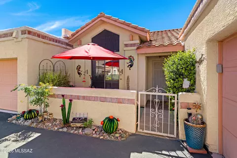 47 E Horizon Cir, Oro Valley, AZ 85737