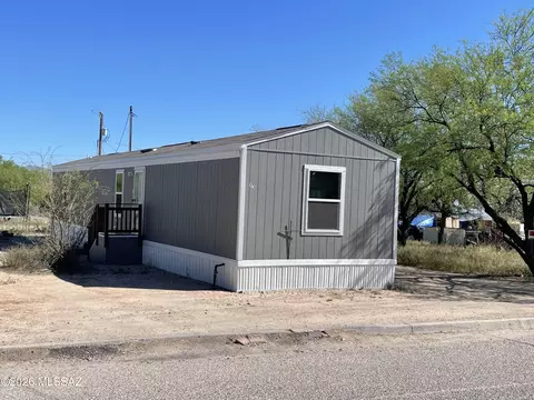 375 E 3rd St, Benson, AZ 85602 photo 2