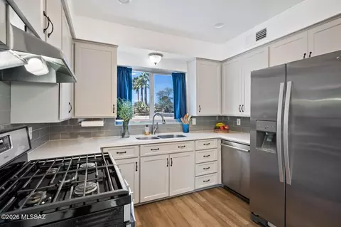 Kitchen - 3202 E Pima St, Tucson, AZ 85716 photo 1 of 3