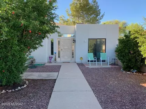 1162 Circulo Canario, Rio Rico, AZ 85648