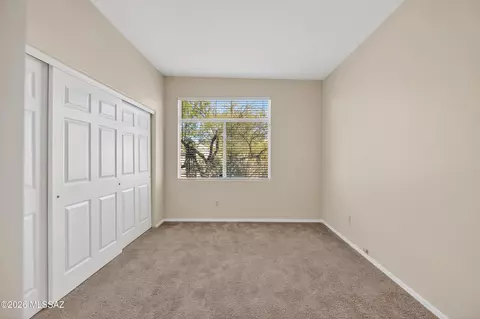 Bedroom - 508 E Squirrel Tail Dr, Tucson, AZ 85704 photo 1 of 2