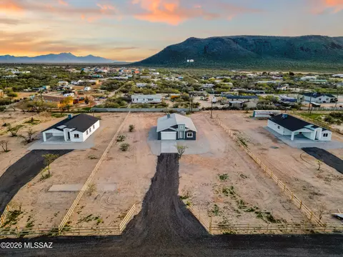 7843 S Cardinal Ave, Tucson, AZ 85746