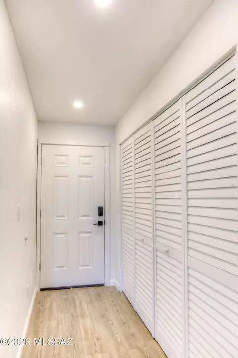 Entry Way - 406 S Holcomb Cir, Vail, AZ 85641 photo 1 of 1