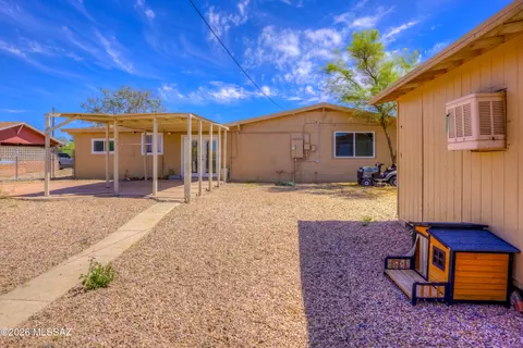 Exterior - 406 S Holcomb Cir, Vail, AZ 85641 photo 6 of 7