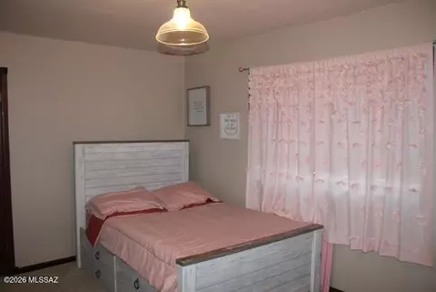 Bedroom - 1201 E Old Stewart Rd, Willcox, AZ 85643 photo 2 of 7