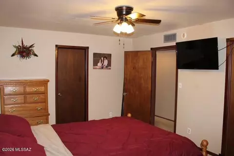 Bedroom - 1201 E Old Stewart Rd, Willcox, AZ 85643 photo 7 of 7