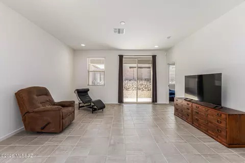 Living - 12600 E Caden Dr, Vail, AZ 85641 photo 1 of 1