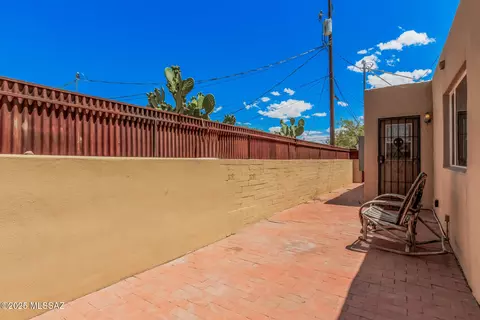 Exterior - 1130 E Spring St, Tucson, AZ 85719 photo 10 of 14