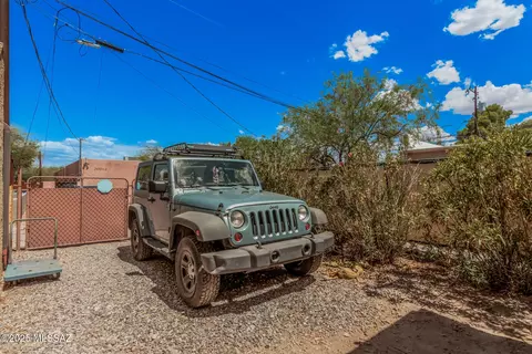 Exterior - 1130 E Spring St, Tucson, AZ 85719 photo 14 of 14