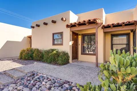 3017 N Sparkman Blvd, Tucson, AZ 85716