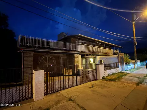 229 E Monterey St, Nogales, AZ 85621 photo 4