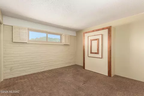 Bedroom - 450 E Deone Ln, Tucson, AZ 85704 photo 4 of 6