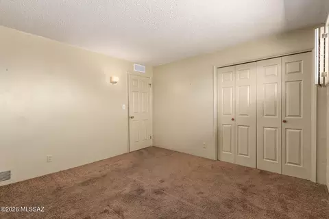 Bedroom - 450 E Deone Ln, Tucson, AZ 85704 photo 6 of 6