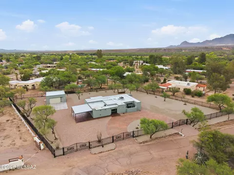 29 Circulo Nomada, Tubac, AZ 85646