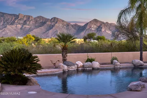 1701 W Moore Rd, Tucson, AZ 85755