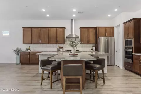 Kitchen - 12791 E Tortoise Pointe Pl, Vail, AZ 85641 photo 1 of 2