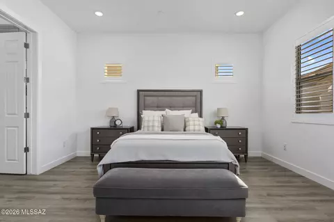 Bedroom - 12791 E Tortoise Pointe Pl, Vail, AZ 85641 photo 2 of 8