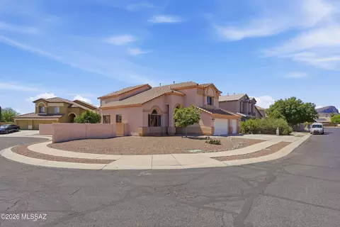 7141 W Deserama Dr, Tucson, AZ 85743