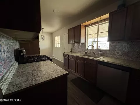 Kitchen - 4702 E Montecito St, Tucson, AZ 85711 photo 2 of 2