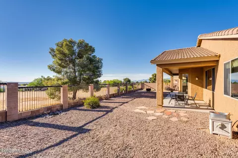 Exterior - 432 S Blue River Loop, Vail, AZ 85641 photo 4 of 5