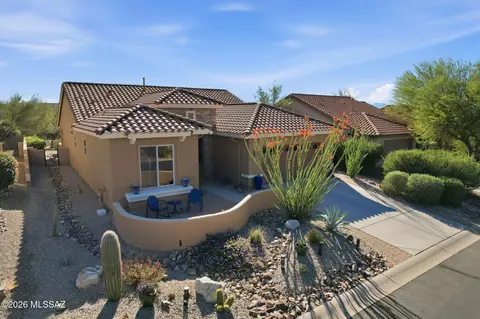 2724 E Sawyer Rd, Green Valley, AZ 85614