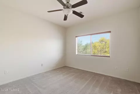 Bedroom - 940 N Deep Rock Dr, Vail, AZ 85641 photo 5 of 7