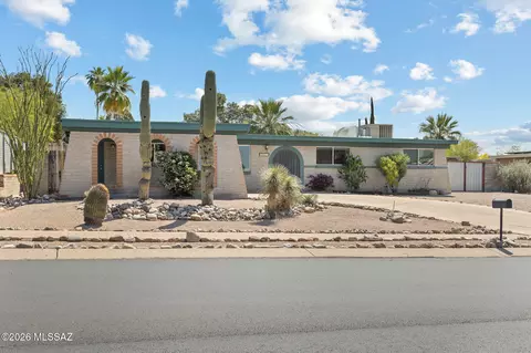 2831 S Beechwood Ave, Tucson, AZ 85730