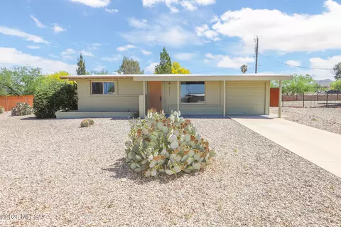 351 S Holcomb Pl, Vail, AZ 85641