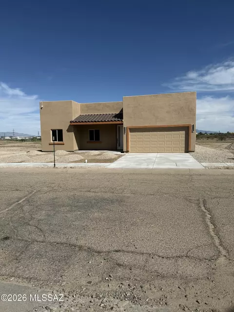 5593 S Swires Rd, Tucson, AZ 85746