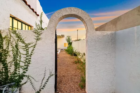 Exterior - 2210 E 6th St, Tucson, AZ 85719 photo 6 of 8