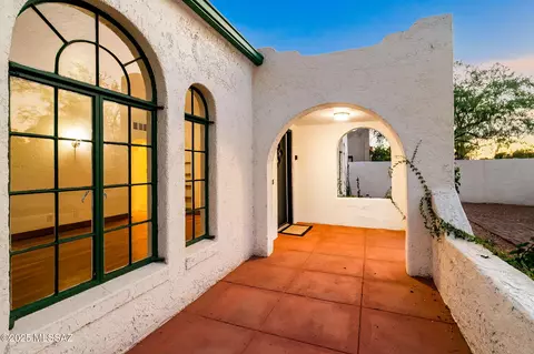 Exterior - 2210 E 6th St, Tucson, AZ 85719 photo 5 of 8