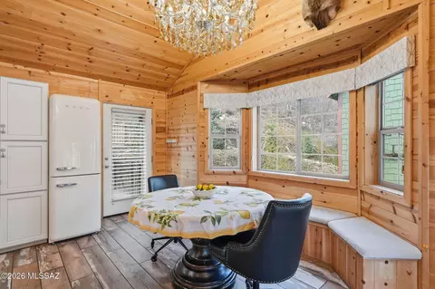 Dining - 11060 E Carter Canyon Rd, Mount Lemmon, AZ 85619 photo 2 of 2