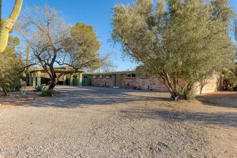 Exterior - 7076 E Arrowhead Dr, Tucson, AZ 85715 photo 15 of 15